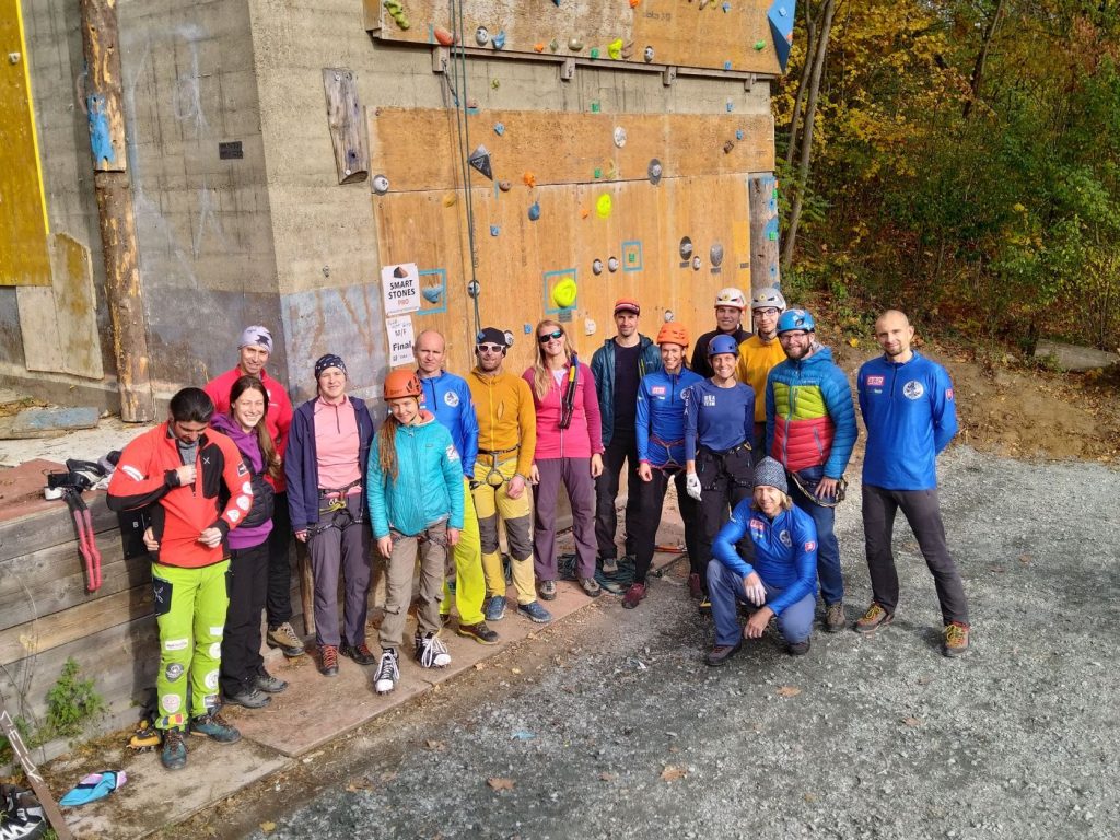 UIAA Ice Climbing Athlete Training Camp to start the season UIAA